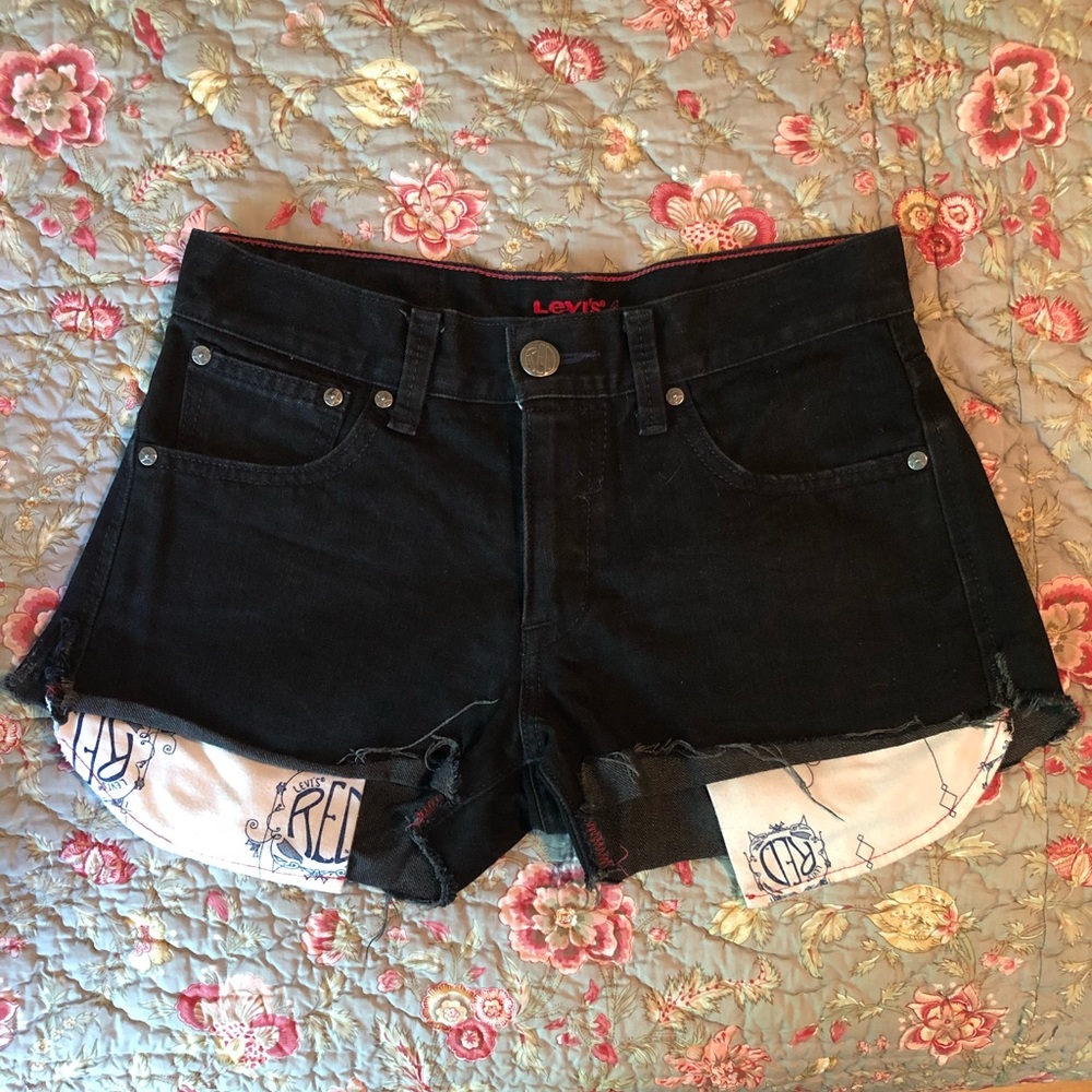 Levi’s Black Shorts